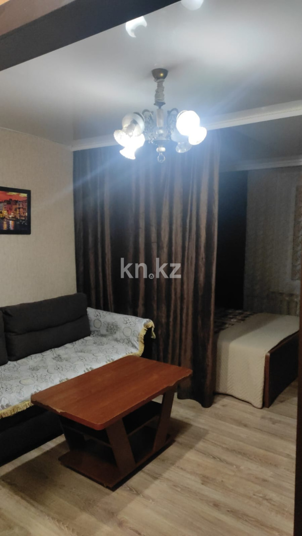 Аренда 1-комнатной квартиры посуточно, 40 м², пр. Бухар-жырау, дом  76 в Караганде - фото 3