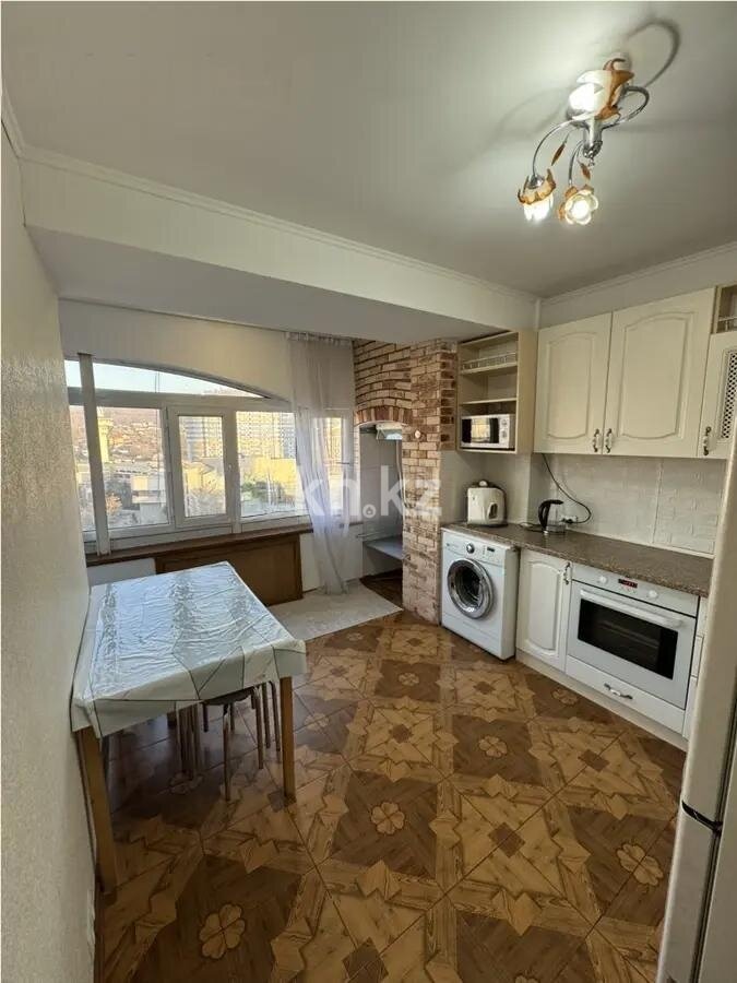 Продажа 3-комнатной квартиры, 71 м² в Алматы - фото 3