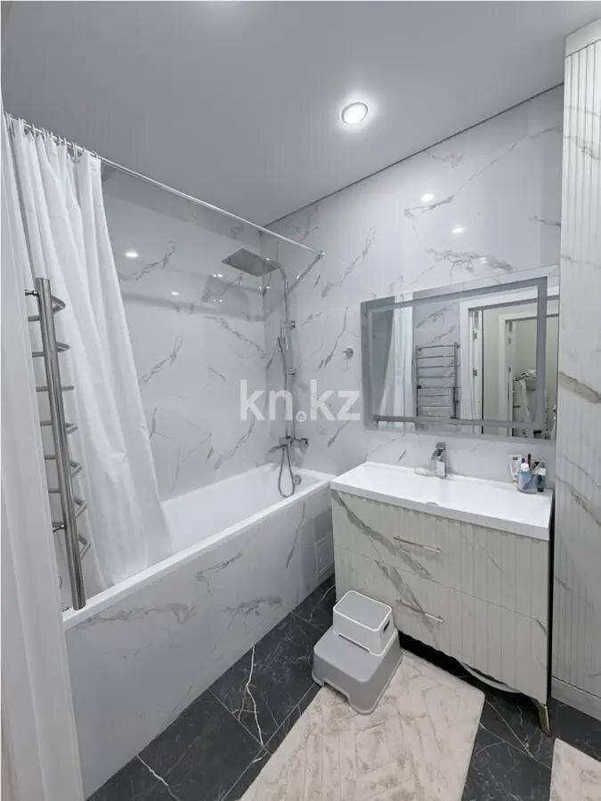 Продажа 3-комнатной квартиры, 55.6 м² в Алматы - фото 4