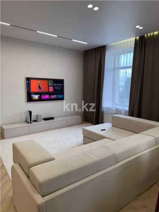 Продажа 3-комнатной квартиры, 111 м², пр. Республики, дом  участок 1/7 в Караганде