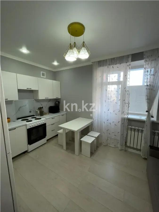 Продажа 1-комнатной квартиры, 40 м² в Астане - фото 2