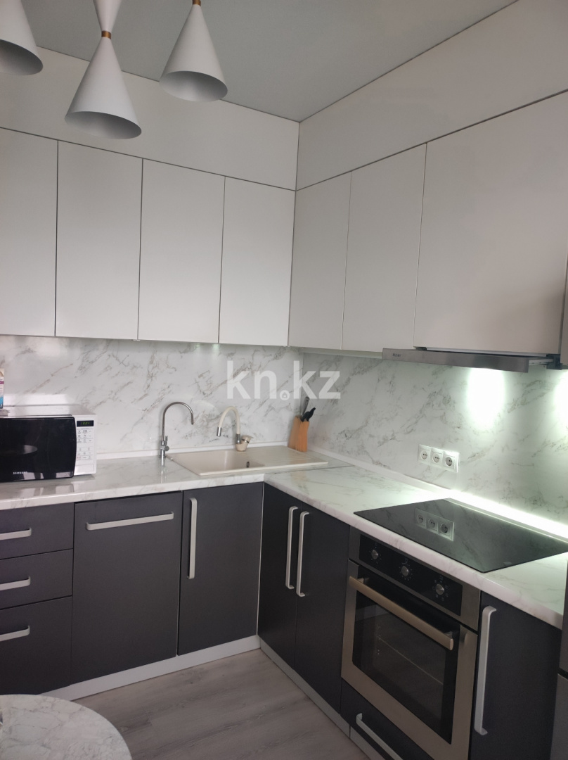 Продажа 3-комнатной квартиры, 80 м², ул. Сатыбалдина, дом  4/1 в Караганде - фото 6