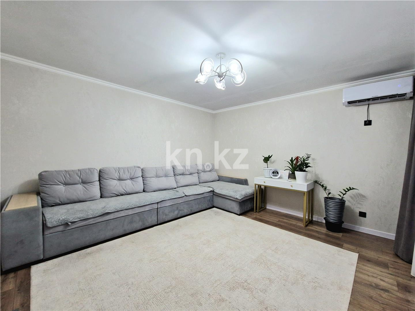 Продажа 4-комнатной квартиры, 85 м² в Караганде - фото 3