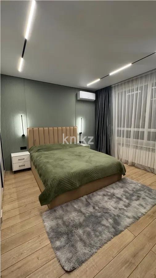 Продажа 3-комнатной квартиры, 57 м², ул. Жандосова, дом  94а в Алматы - фото 2