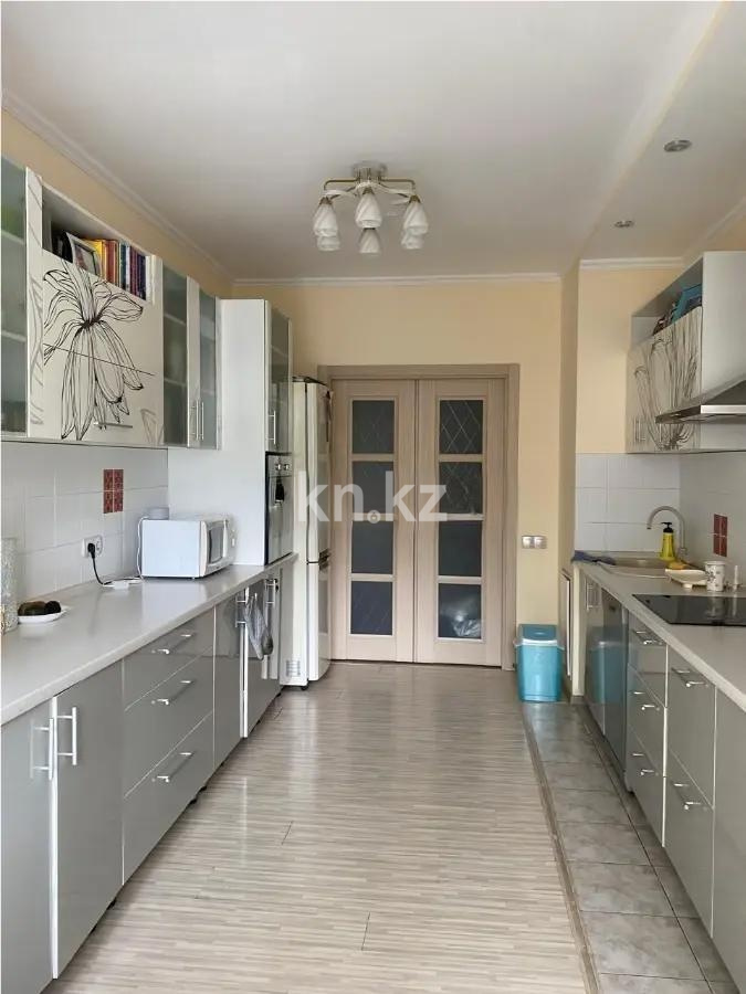 Продажа 2-комнатной квартиры, 77 м² в Алматы - фото 2
