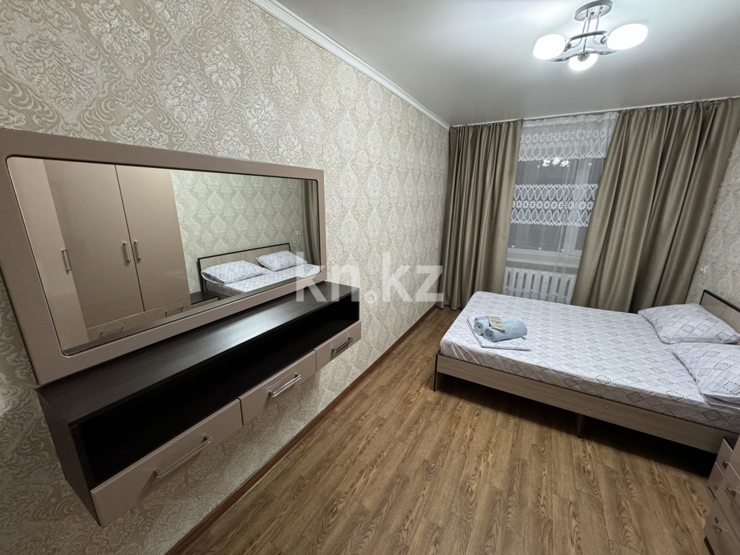 Аренда 2-комнатной квартиры посуточно, 52 м², Исы Байзакова, дом  147 в Павлодаре