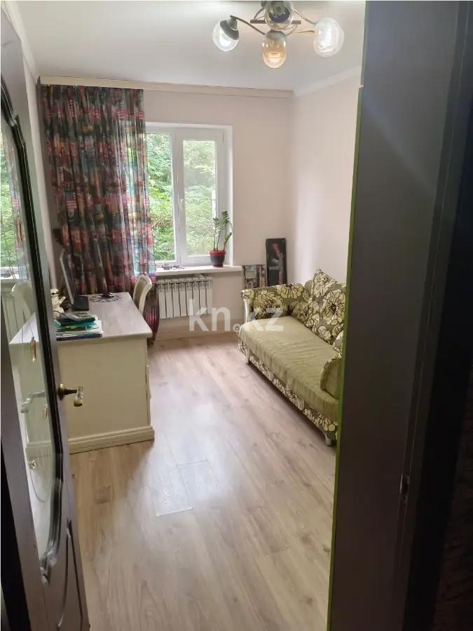 Продажа 2-комнатной квартиры, 43 м², мкр-н Аксай-2, дом  20 в Алматы - фото 2