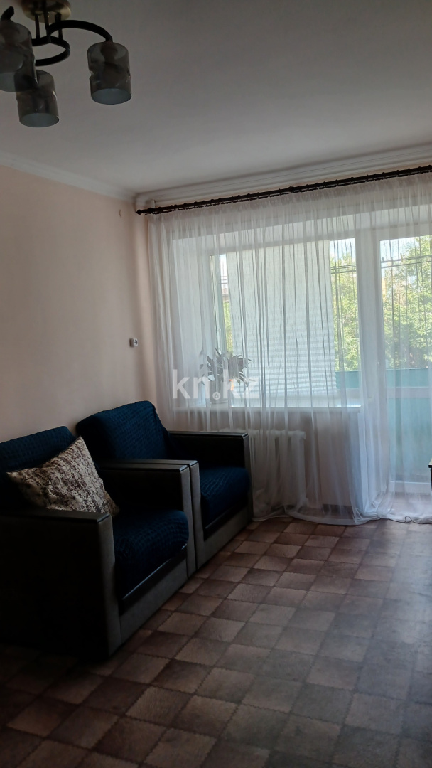 Аренда 2-комнатной квартиры, 45 м², ул. Ермекова, дом  37 в Караганде