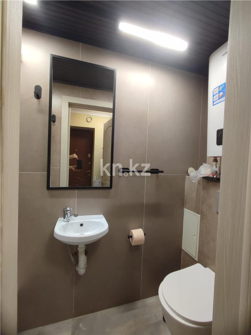 Продажа 2-комнатной квартиры, 41 м², ул. Алиханова в Караганде - фото 10