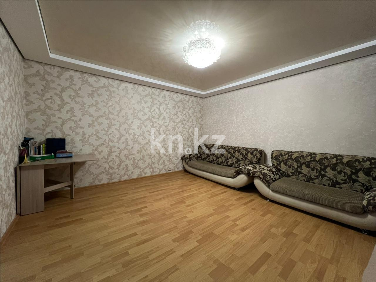 Продажа 3-комнатной квартиры, 68 м², мкр-н Голубые Пруды в Караганде - фото 3