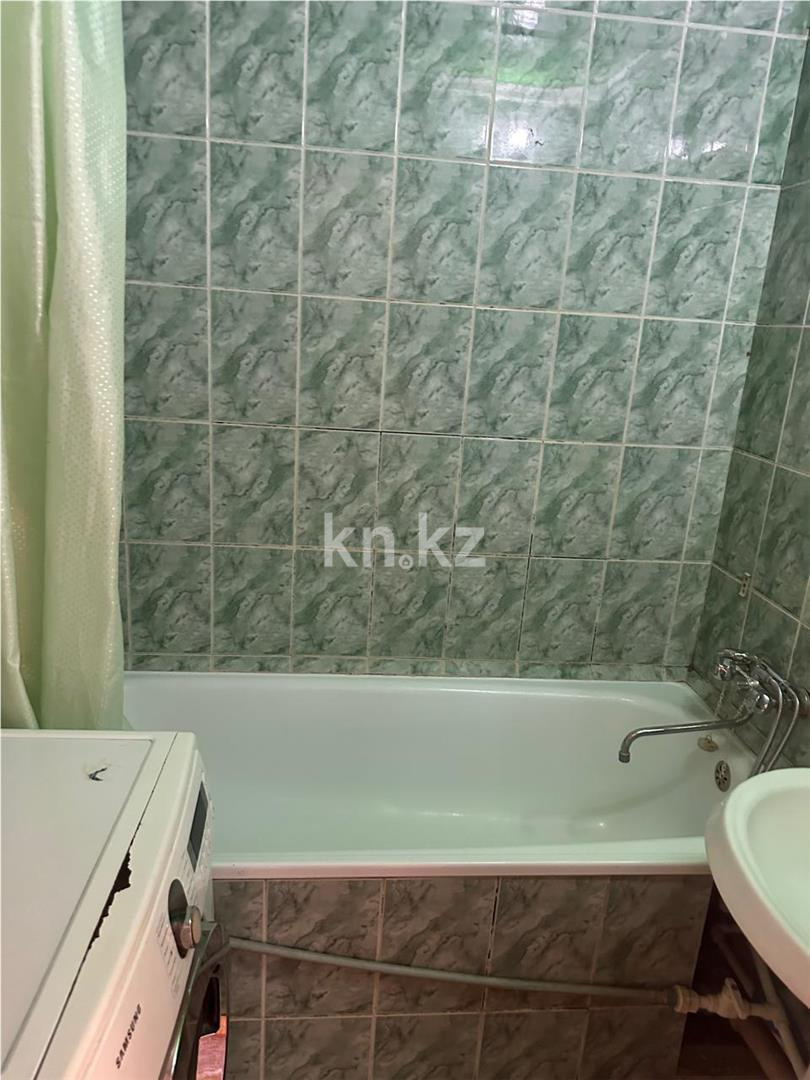 Продажа 3-комнатной квартиры, 62 м², пр. Шахтеров в Караганде - фото 6