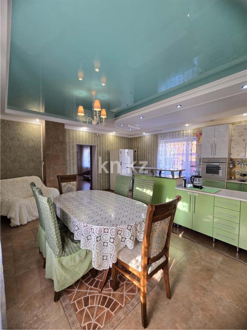 Продажа 6-комнатного дома, 274 м² в Караганде - фото 20