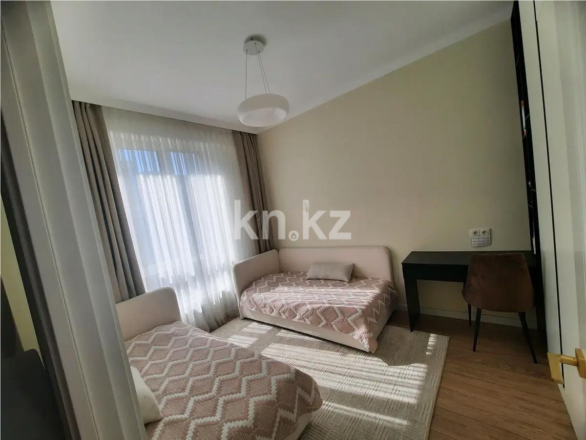 Продажа 3-комнатной квартиры, 64 м², пр. Абая, дом  164/5 в Алматы - фото 4