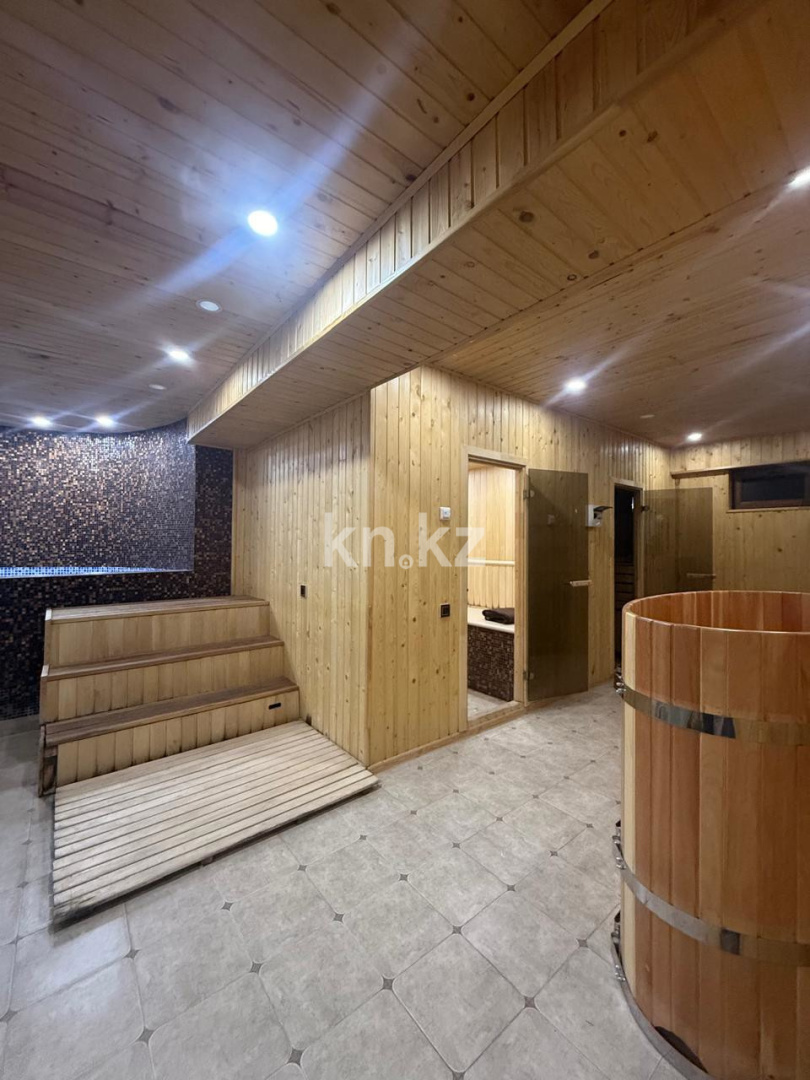 Продажа дома, 700 м², ул. Жамакаева в Алматы - фото 9