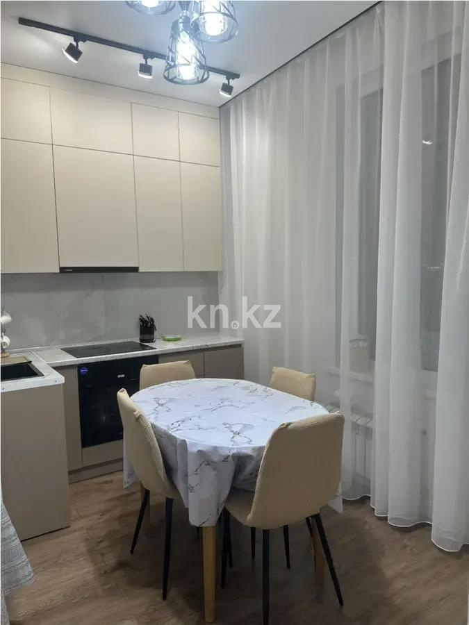 Продажа 3-комнатной квартиры, 57.1 м², ул. Токпанова, дом  8 в Астане - фото 4