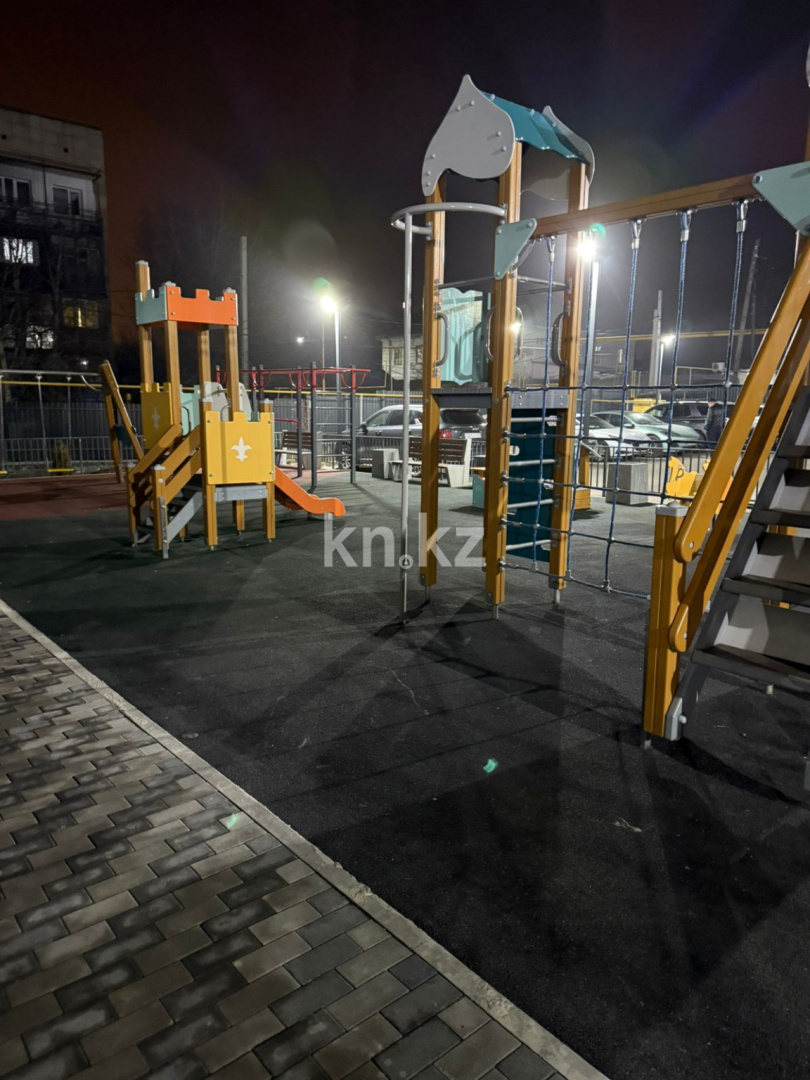 Продажа 2-комнатной квартиры, 62 м² в Алматы - фото 27