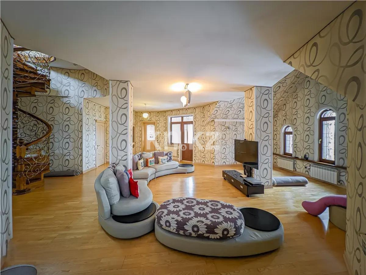 Продажа 4-комнатной квартиры, 345 м² в Алматы