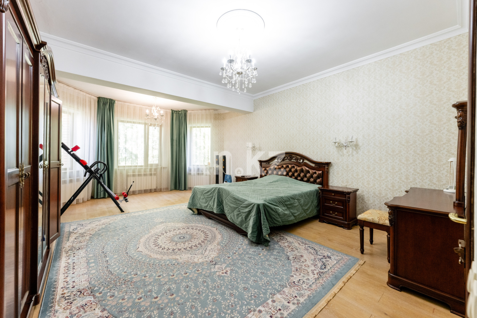 Продажа 7-комнатного дома, 349.6 м² в Астане - фото 33