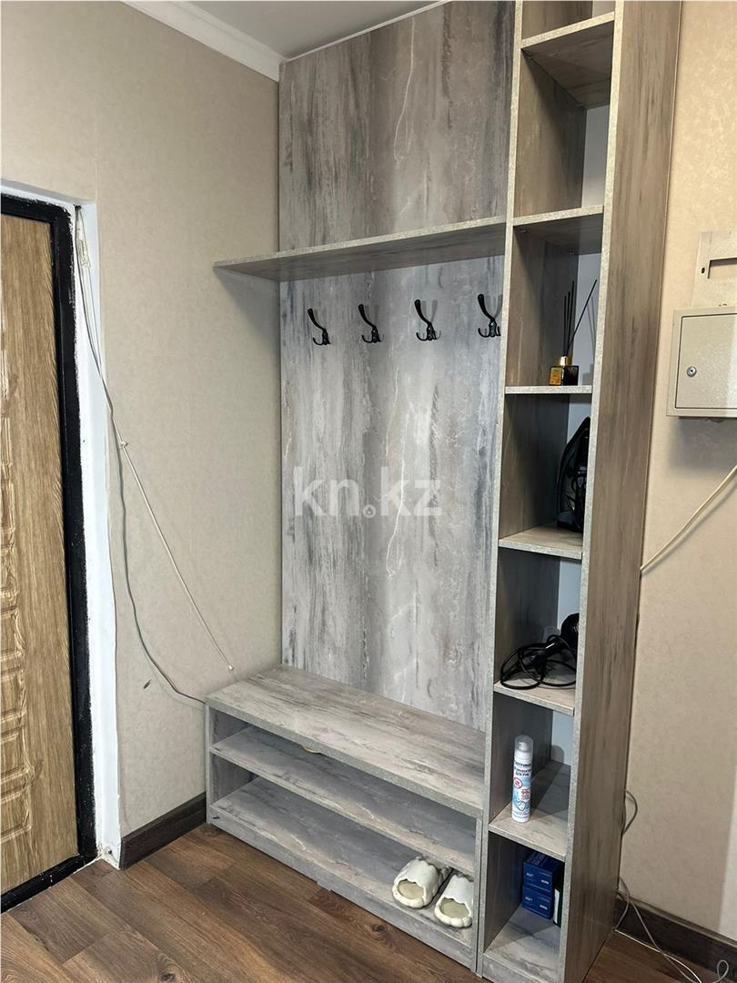 Продажа 2-комнатной квартиры, 64 м², пр. Шахтеров, дом  23 в Караганде - фото 13