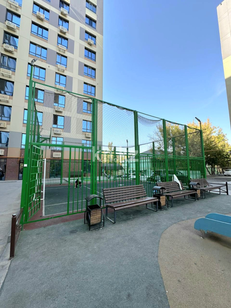 Продажа 3-комнатной квартиры, 108 м², ул. Октябрьская, дом  126 в Шымкенте - фото 2