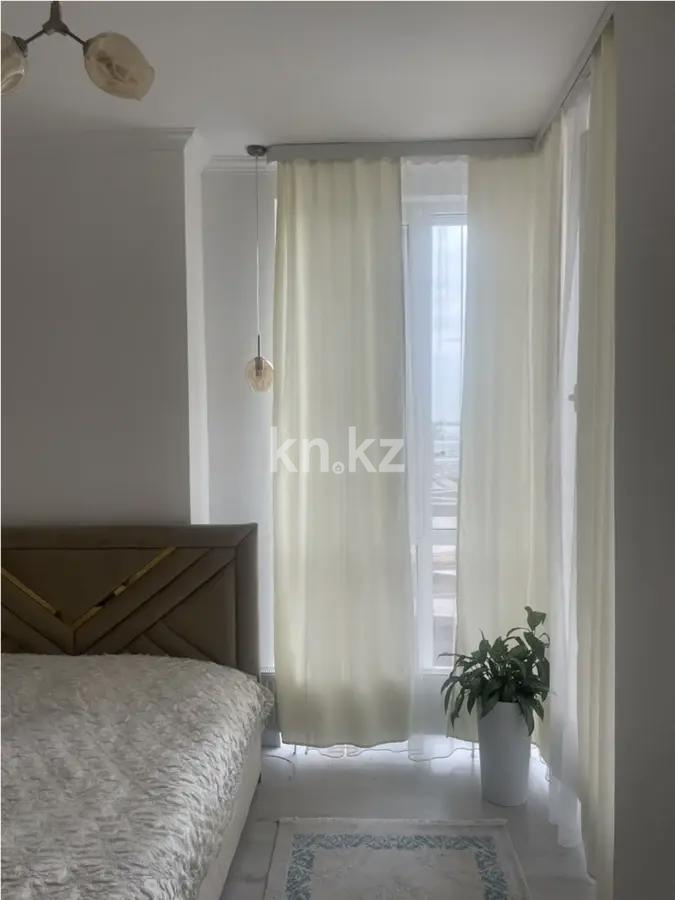 Продажа 3-комнатной квартиры, 74 м², пр. Серкебаева, дом  146/1 в Алматы