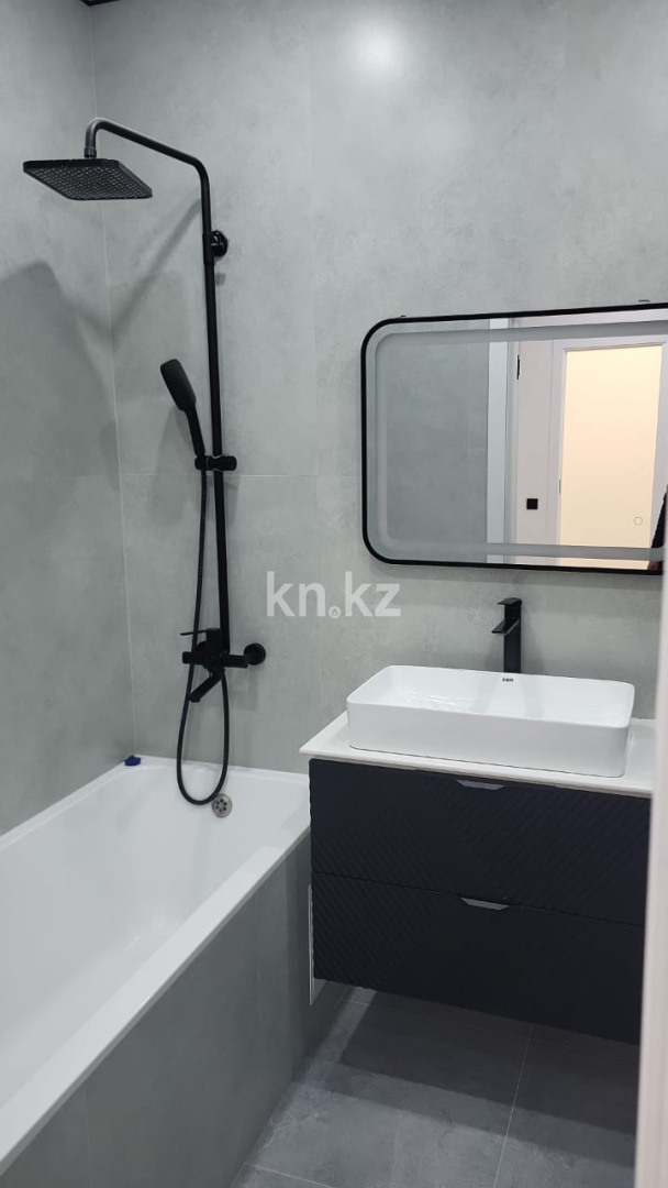 Аренда 1-комнатной квартиры, 40 м², ул. Нажимеденова, дом  62 в Астане - фото 8