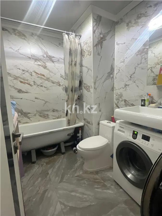 Продажа 1-комнатной квартиры, 30 м², мкр-н Аккент, дом  65 в Алматы - фото 3