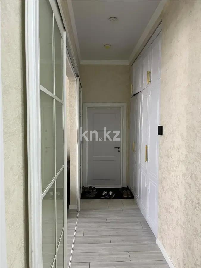 Продажа 2-комнатной квартиры, 82.3 м² в Алматы - фото 3