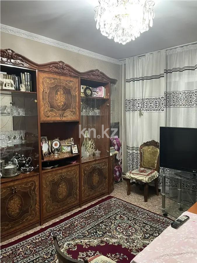 Продажа 3-комнатной квартиры, 70 м², мкр. Аксай-4, дом  4А в Алматы