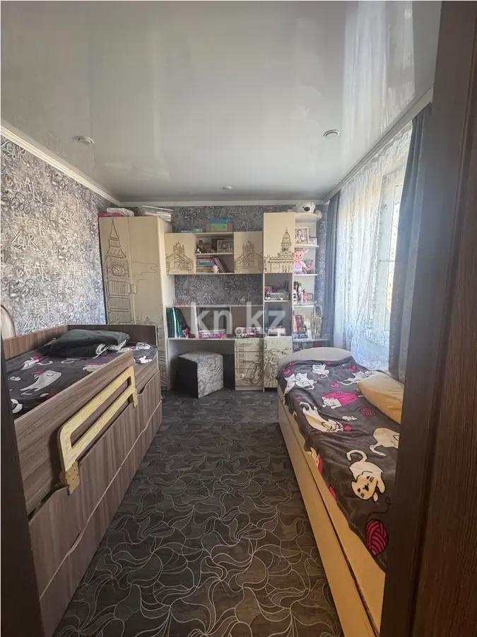 Продажа 3-комнатной квартиры, 48 м², 22 мкр., дом  18 в Караганде - фото 2