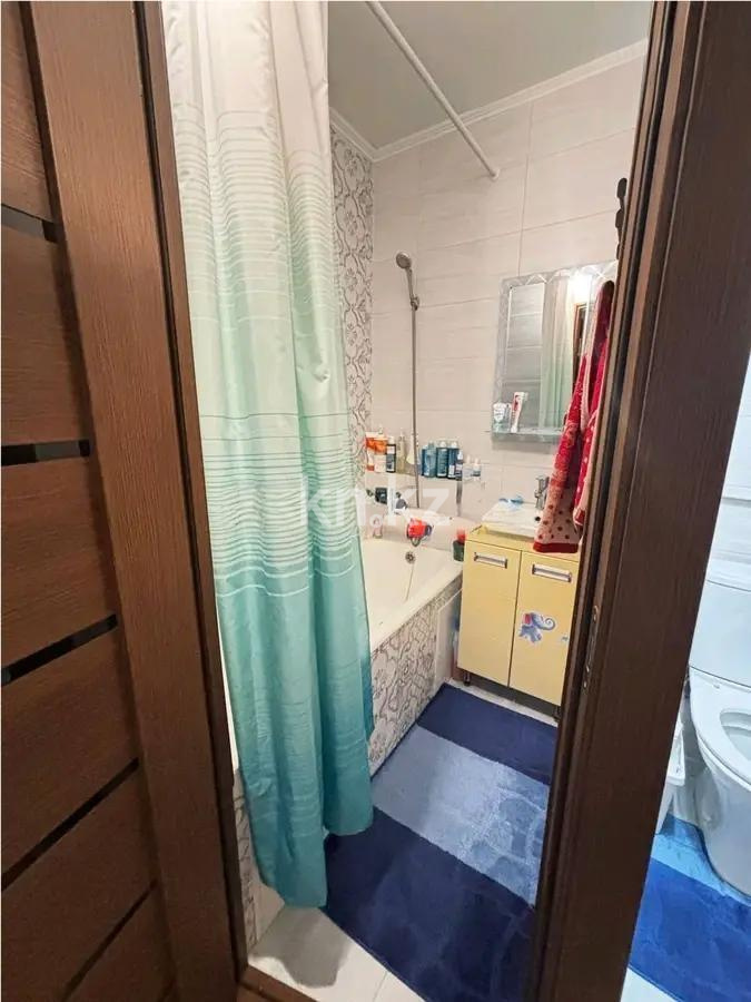 Продажа 3-комнатной квартиры, 62 м², ул. Манаса, дом  19 в Алматы - фото 4