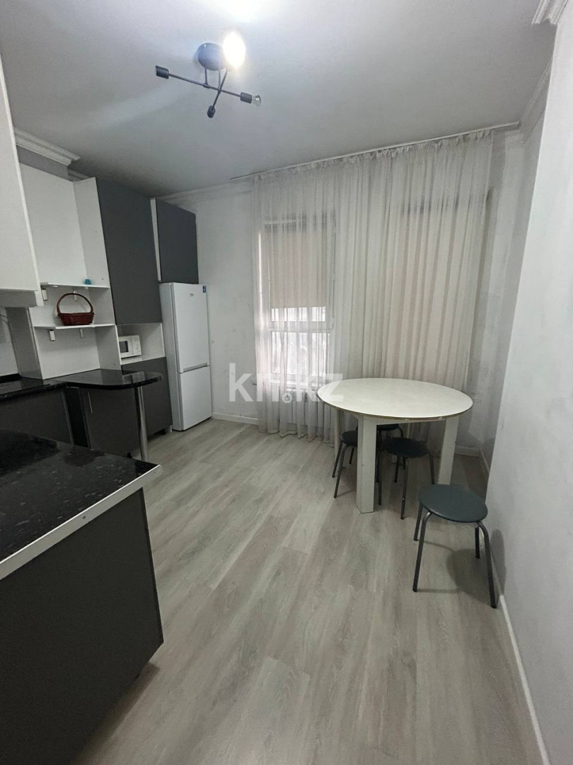 Аренда 2-комнатной квартиры, 50 м² в Астане