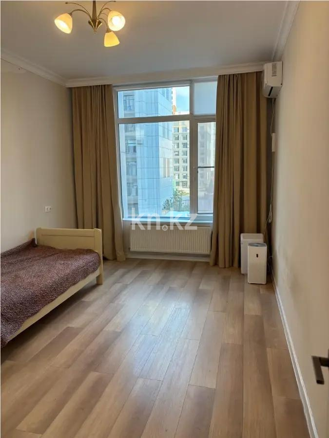 Продажа 3-комнатной квартиры, 104 м², пр. Аль-Фараби, дом  1 в Астане - фото 2