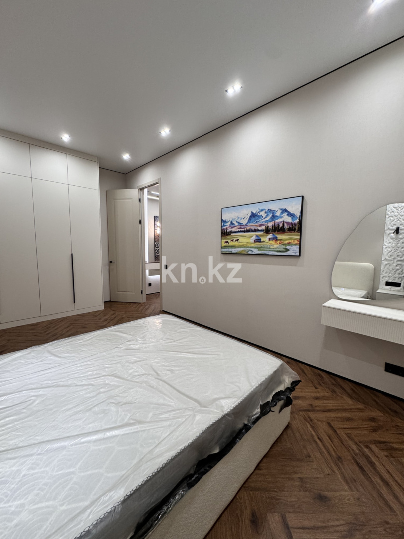 Продажа 2-комнатной квартиры, 70.2 м², ул. Жошы хана, дом  16/1 в Астане - фото 4