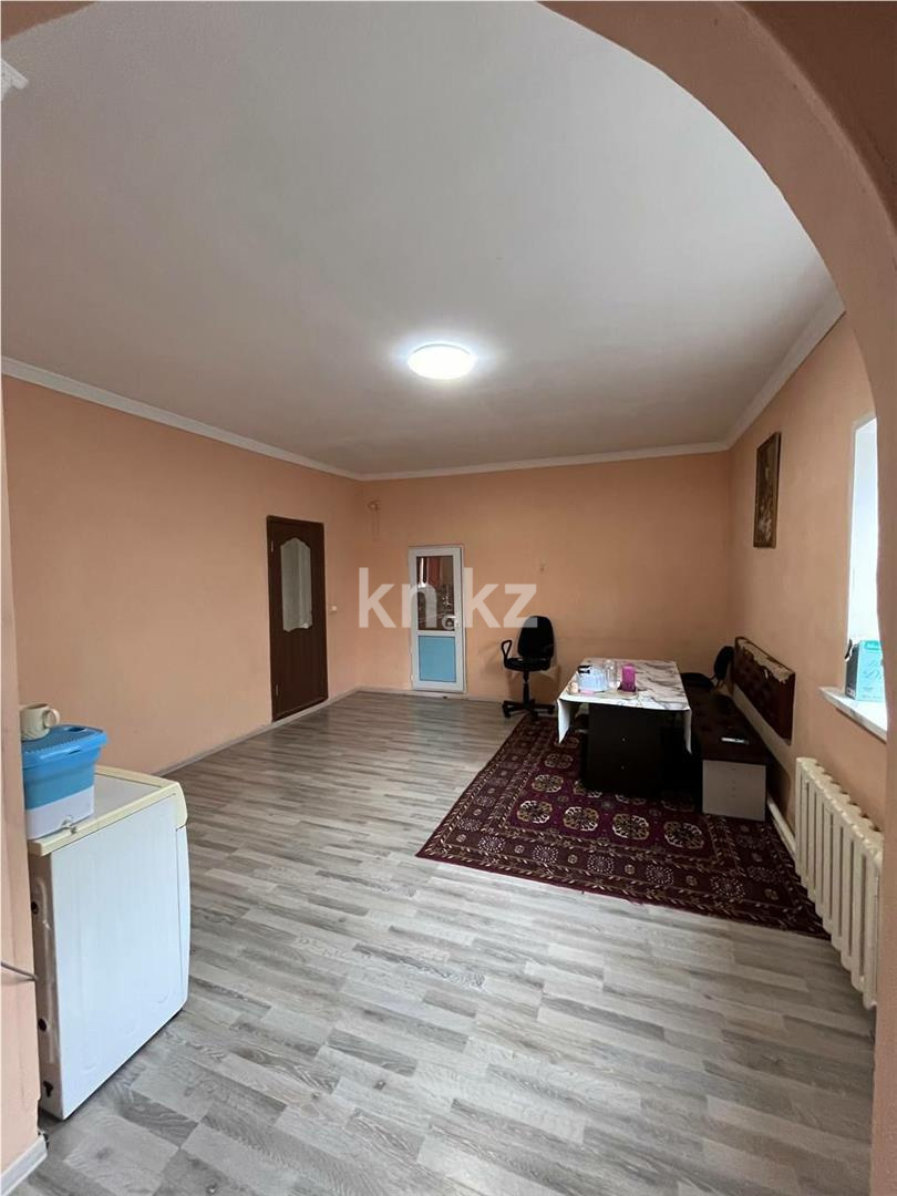 Продажа 4-комнатного дома, 151 м², ул. Рабочая, дом  104 в Караганде - фото 6