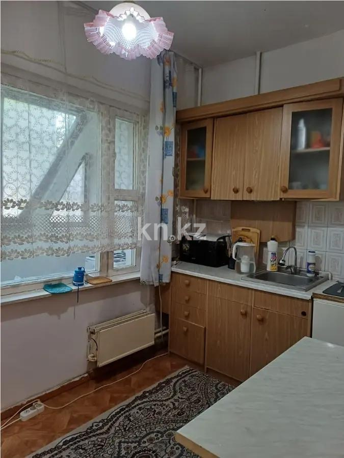 Продажа 2-комнатной квартиры, 54 м², мкр-н Аксай-4, дом  70 в Алматы - фото 3