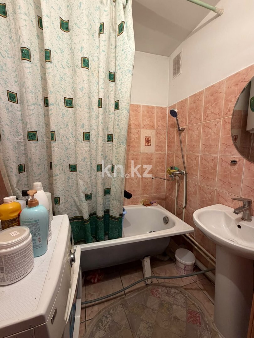 Продажа 3-комнатной квартиры, 65 м² в Караганде - фото 16