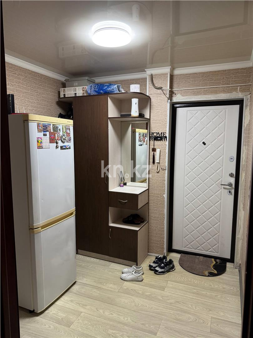 Продажа 3-комнатной квартиры, 64 м², мкр-н 22 в Караганде - фото 11