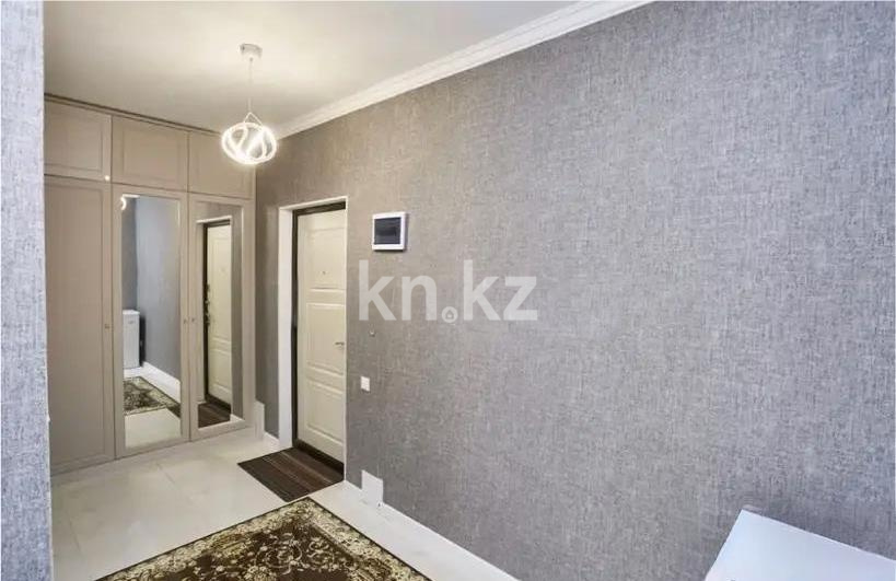 Продажа 3-комнатной квартиры, 77 м², ул. Нуршайыкова, дом  10 в Астане - фото 4