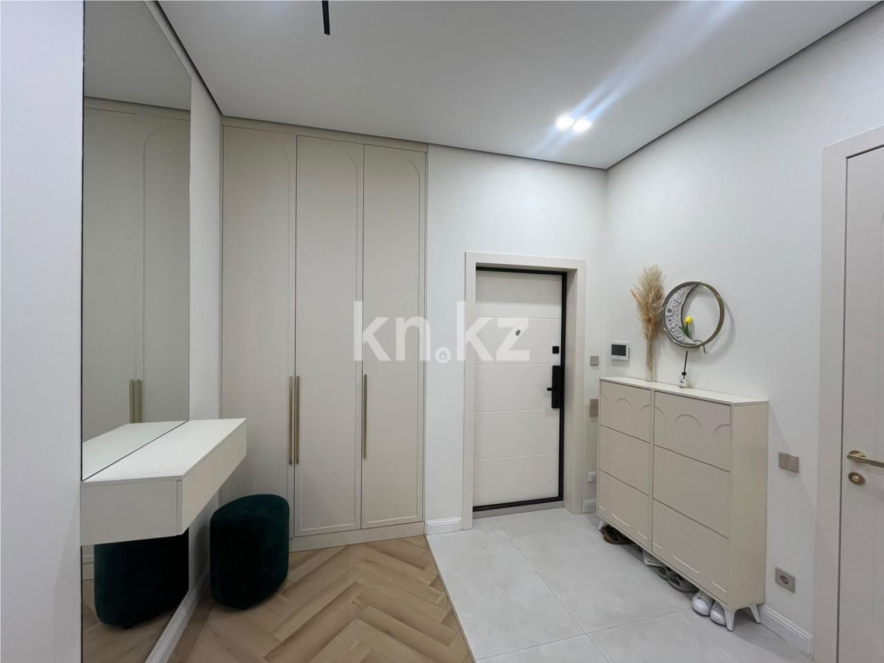 Продажа 4-комнатной квартиры, 105 м² в Астане - фото 13