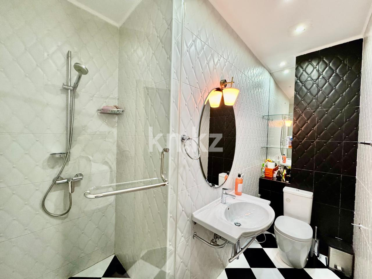 Продажа 3-комнатной квартиры, 190 м², ул. Достык, дом  13 - ул. Кенесары в Астане - фото 10