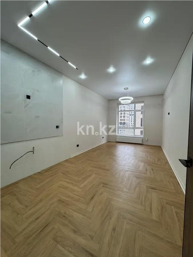 Продажа 3-комнатной квартиры, 68 м², ул. Е-15, дом  13/2 в Астане