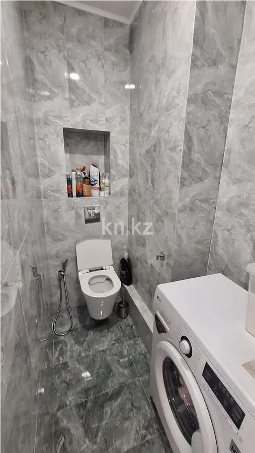 Продажа 3-комнатной квартиры, 92 м², пр. Райымбека, дом  241 в Алматы - фото 6
