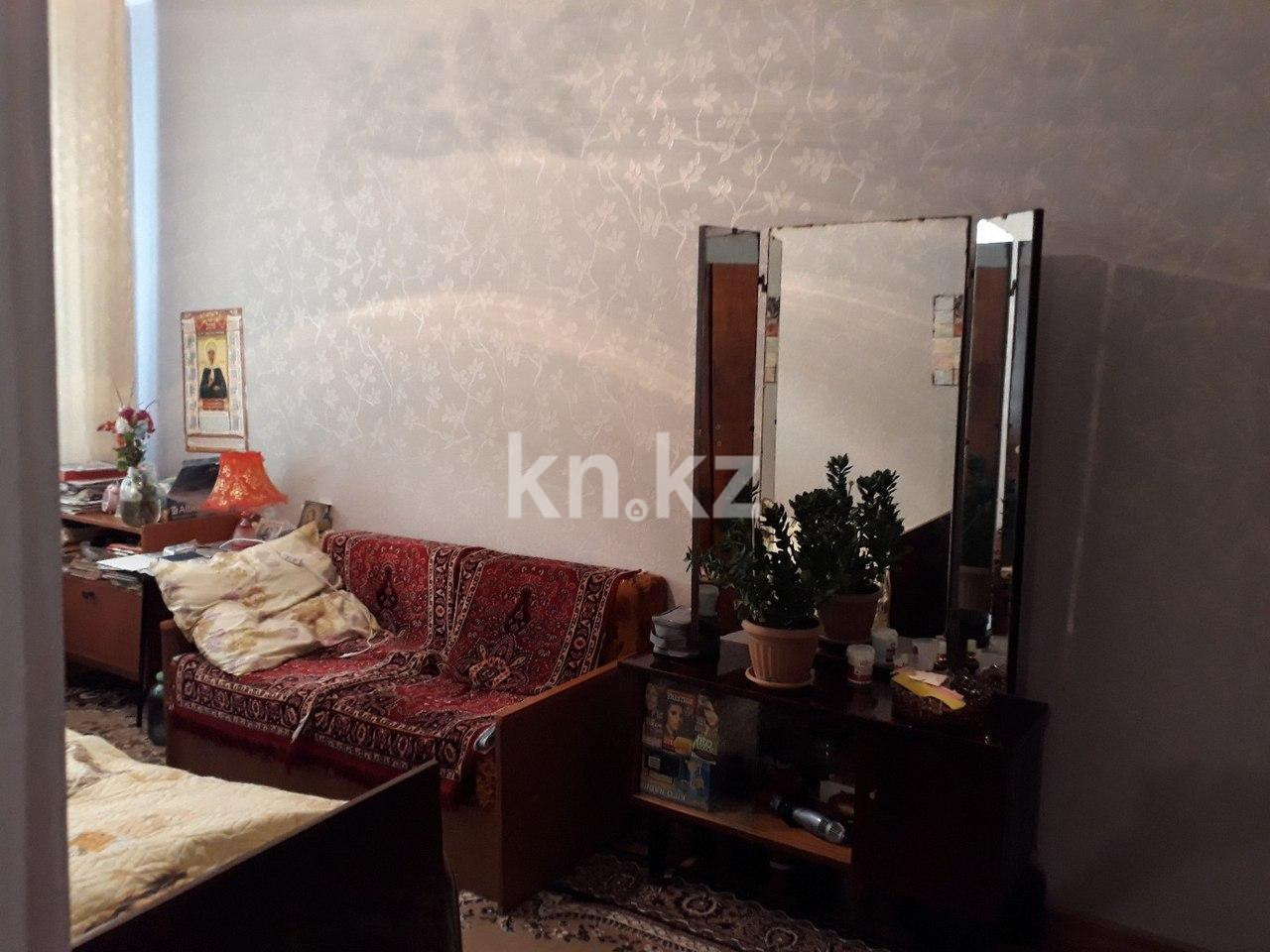 Продажа 3-комнатной квартиры, 70 м², ул. Серова, дом  50 в Караганде - фото 8