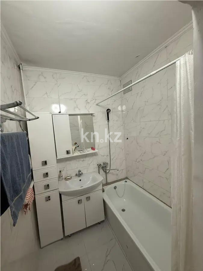 Продажа 2-комнатной квартиры, 64 м², мкр-н Кокжиек, дом  47 в Алматы - фото 4