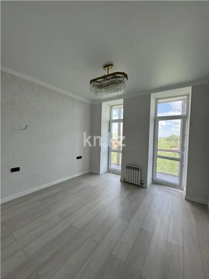 Продажа 4-комнатной квартиры, 135 м² в Караганде - фото 2
