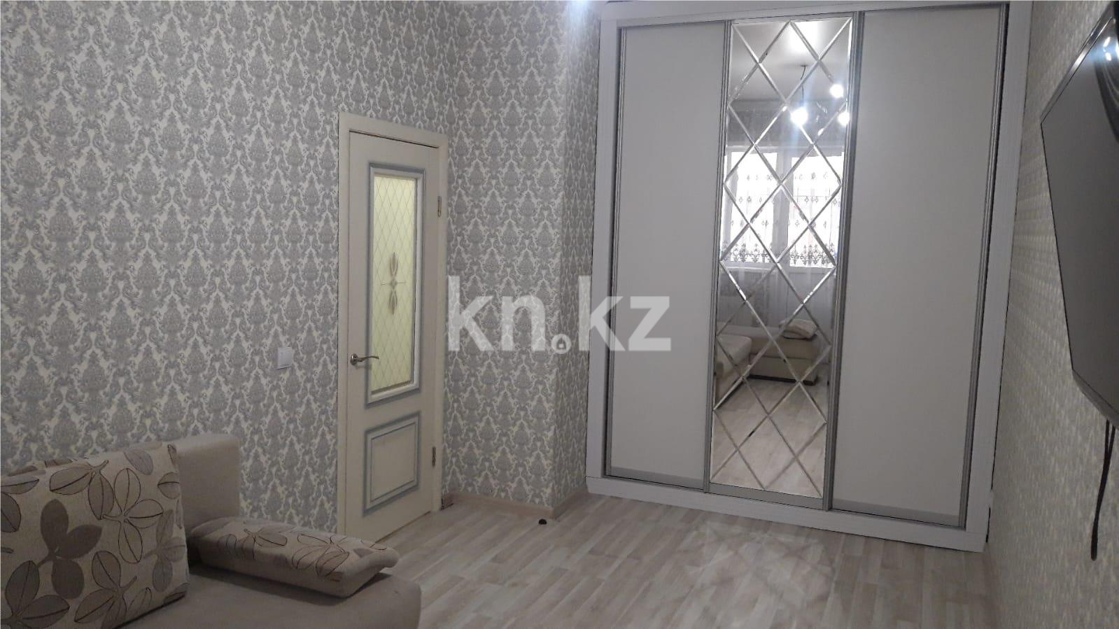 Продажа 1-комнатной квартиры, 34 м², ул. Е-430 в Астане