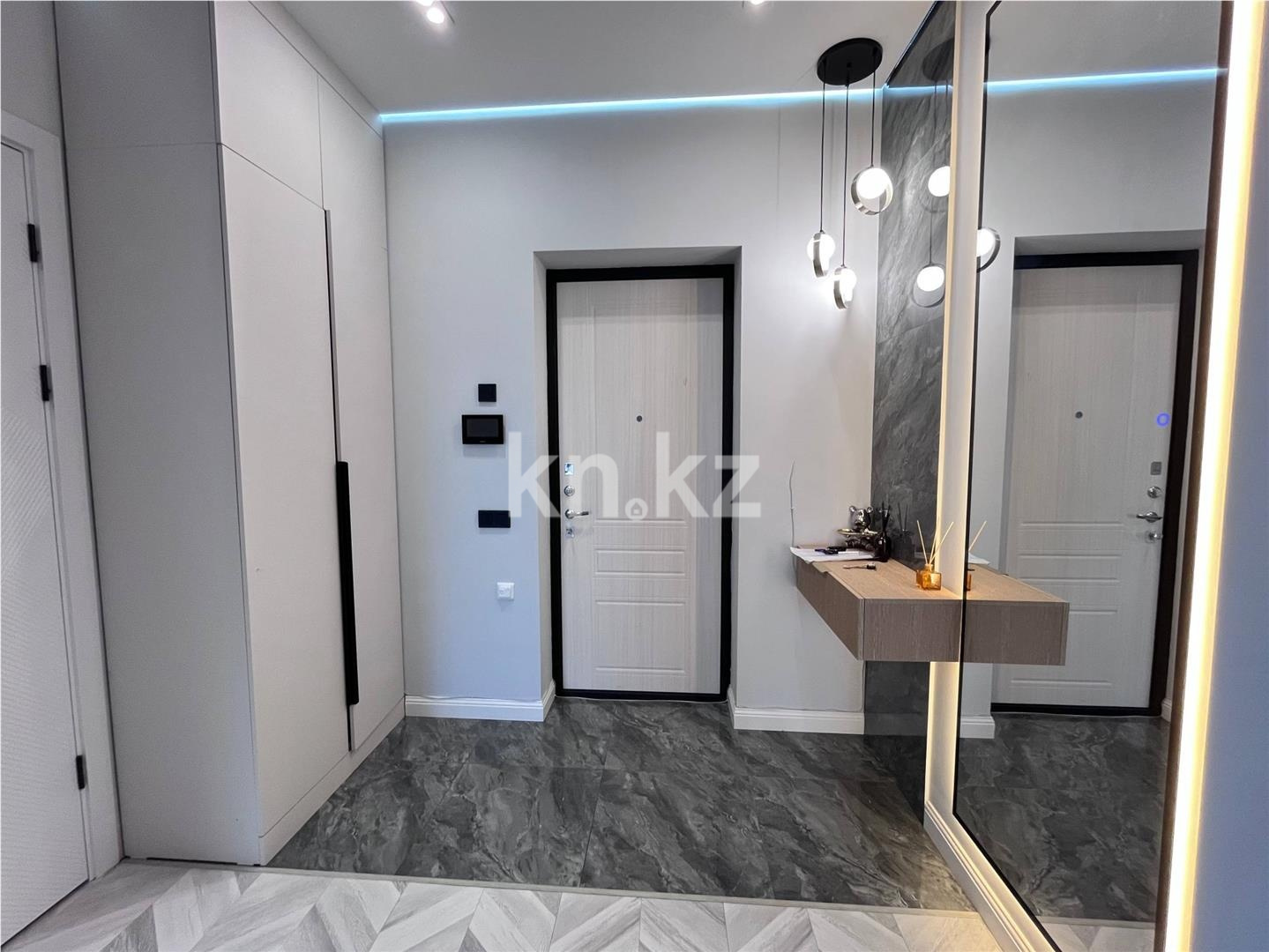 Продажа 2-комнатной квартиры, 63 м² в Караганде - фото 4