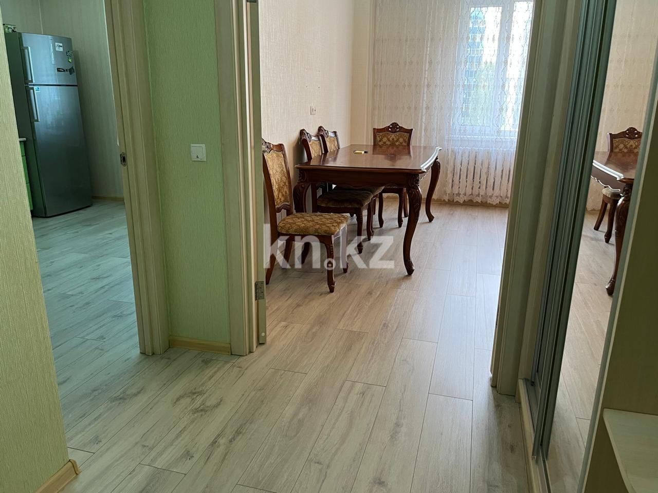 Продажа 4-комнатной квартиры, 105 м², ул. Сауран, дом  3/1 - район Абу Даби плазы в Астане - фото 7