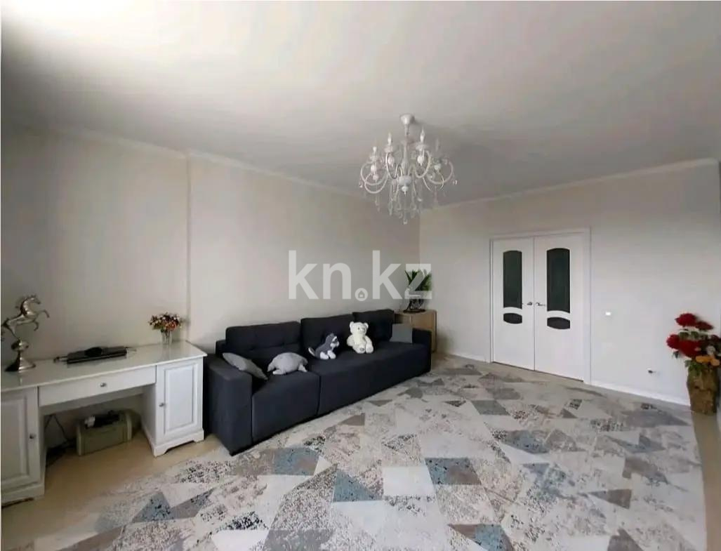 Продажа 2-комнатной квартиры, 65 м², пр. Богенбай батыра, дом  24/2 в Астане